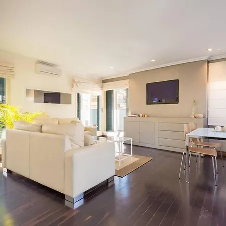 Tgh/ Atico Calle Victoria Appartement